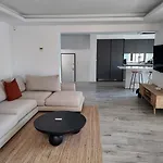 Casa Bahari Near The Beach With Pool, Bbq, And Lounge