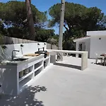 Casa Bahari Near The Beach With Pool, Bbq, And Lounge